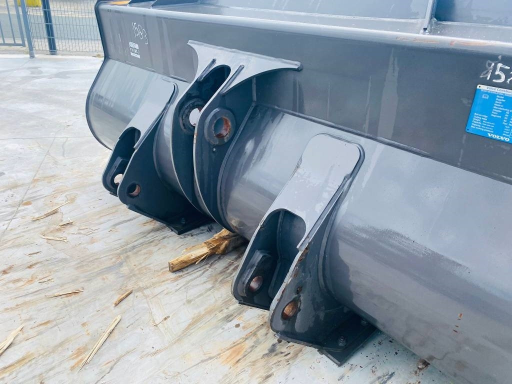 Volvo L 60 - Kopp - Ehitusmasinad: pilt 3 Volvo L 60 - Kopp - Ehitusmasinad: pilt 3