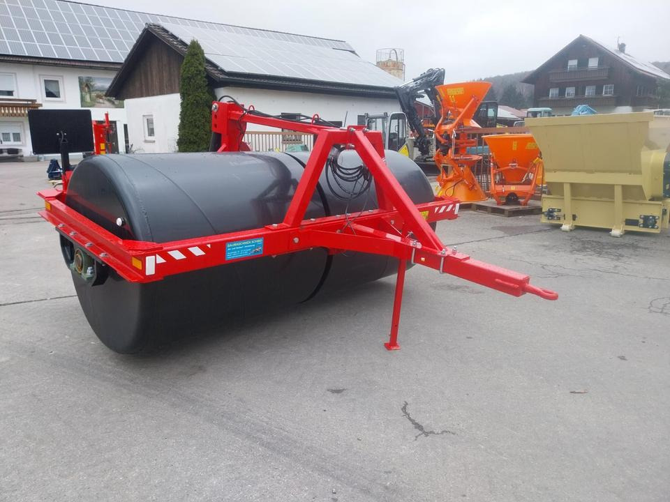 Aktionspreis Walze Wiesenwalze Fahrwerk Traktor Ackerwalze Wiese - Rullija: pilt 3 Aktionspreis Walze Wiesenwalze Fahrwerk Traktor Ackerwalze Wiese - Rullija: pilt 3