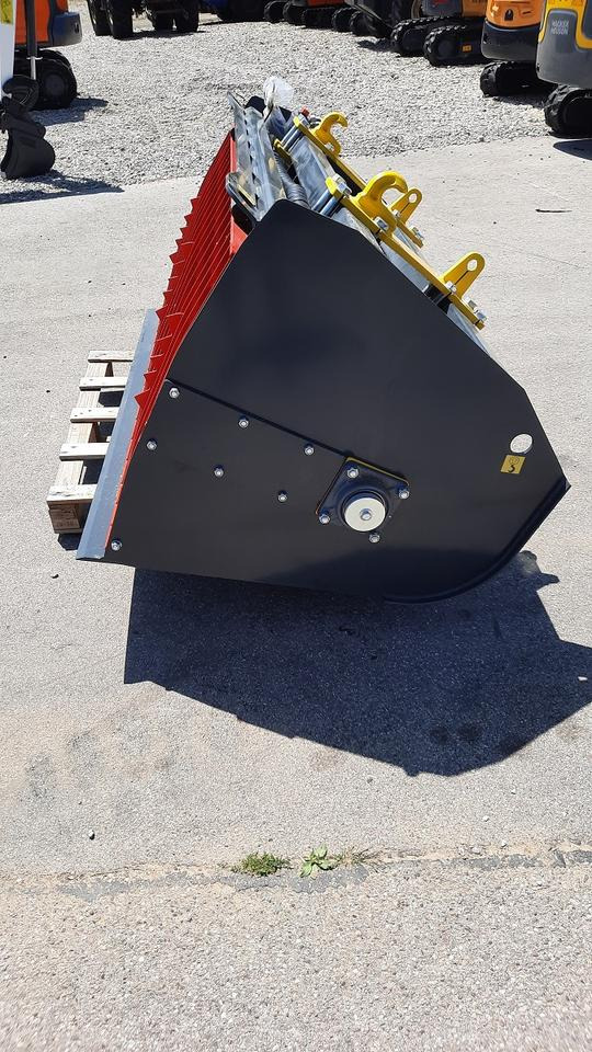 Betonmischschaufel Mischschaufel Zwangsmischer Euro Frontlader - Segumasin, Kopp: pilt 4 Betonmischschaufel Mischschaufel Zwangsmischer Euro Frontlader - Segumasin, Kopp: pilt 4