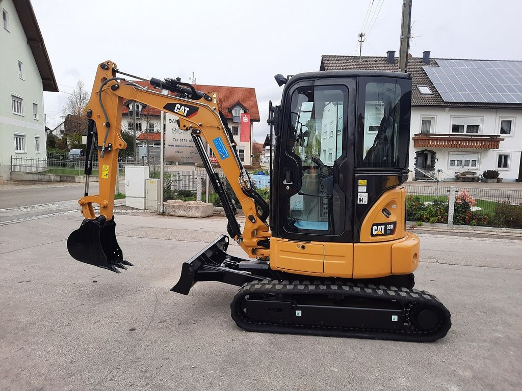 CAT 303E - Miniekskavaator: pilt 1 CAT 303E - Miniekskavaator: pilt 1