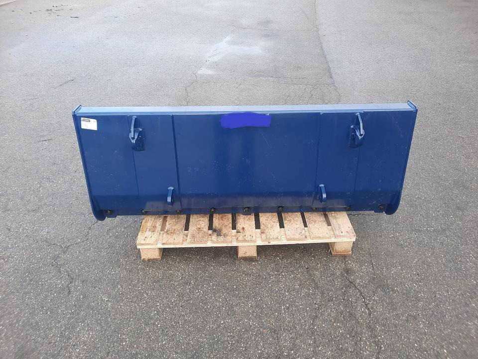 Dunggabel Mistgabel Forke Frontladergabel Euroaufnahme Fendt - Siloseadmed: pilt 3 Dunggabel Mistgabel Forke Frontladergabel Euroaufnahme Fendt - Siloseadmed: pilt 3