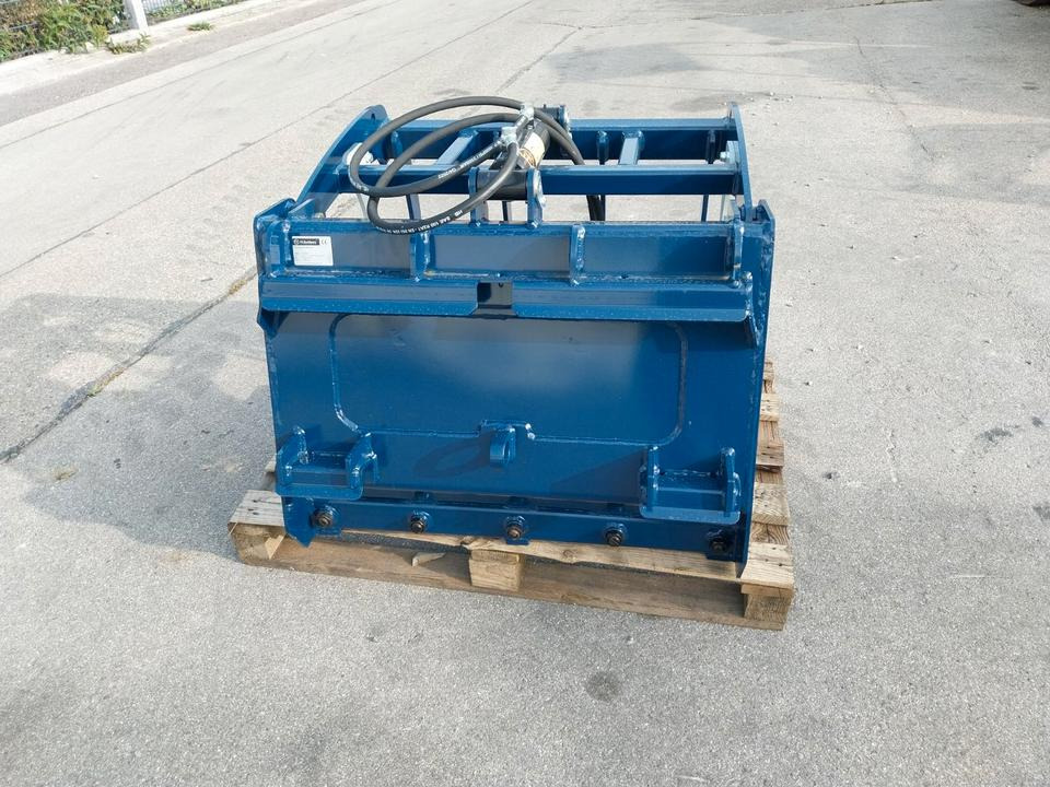 Krokodilgebiss mini Schäffer Greifschaufel Frontlader Hoflader - Siloseadmed: pilt 4 Krokodilgebiss mini Schäffer Greifschaufel Frontlader Hoflader - Siloseadmed: pilt 4