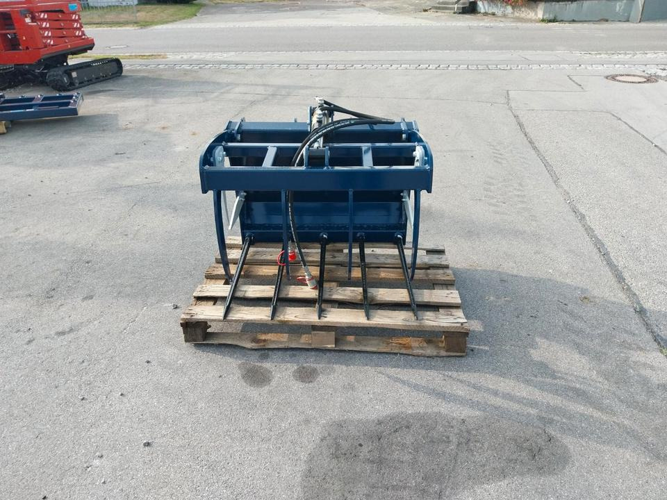 Krokodilgebiss mini Schäffer Greifschaufel Frontlader Hoflader - Siloseadmed: pilt 2 Krokodilgebiss mini Schäffer Greifschaufel Frontlader Hoflader - Siloseadmed: pilt 2