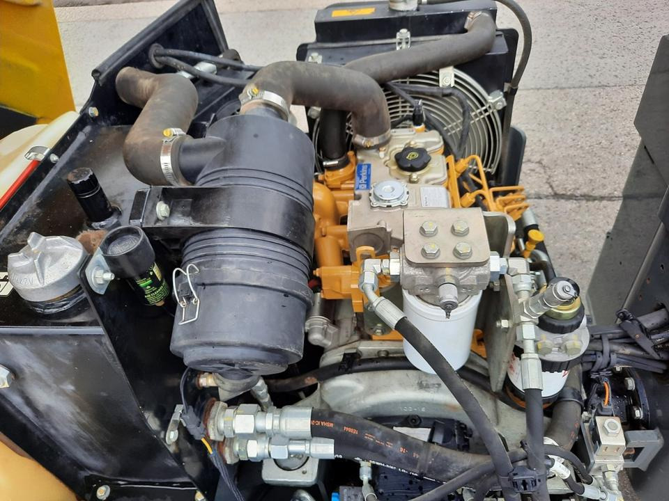 Tandemwalze Wacker RD 27-120 Bomag Walze Walzenzug Tip Top - Teerull: pilt 5 Tandemwalze Wacker RD 27-120 Bomag Walze Walzenzug Tip Top - Teerull: pilt 5