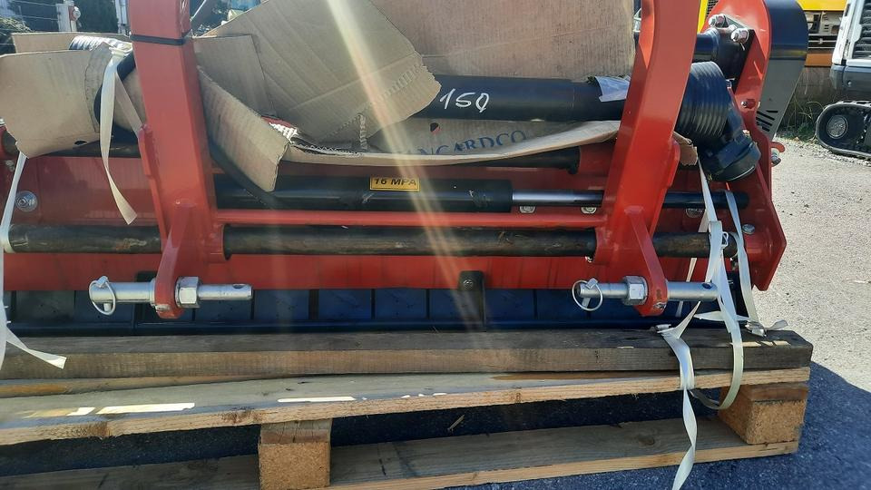 Neuer Schlegelmulcher Talex 1,5m hydr. Seitenverschub Mulcher - Hooldusniiduk: pilt 5 Neuer Schlegelmulcher Talex 1,5m hydr. Seitenverschub Mulcher - Hooldusniiduk: pilt 5