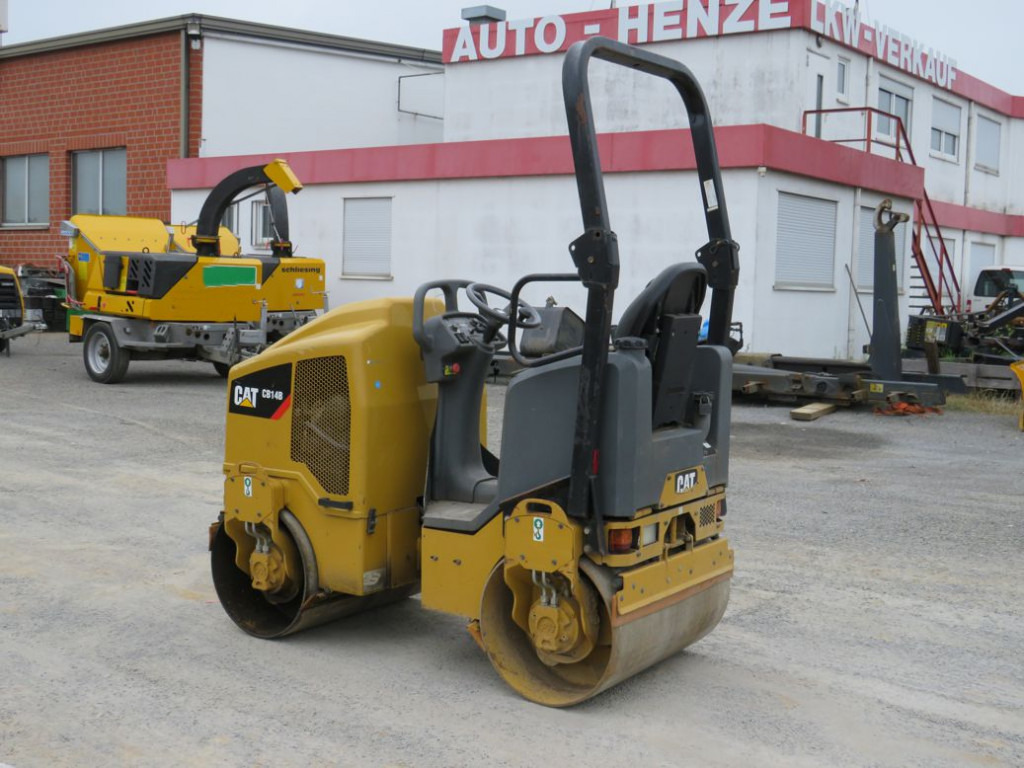 CATERPILLAR Tandem-Vibrationswalze CB14 B Baumaschine - Rullija: pilt 5 CATERPILLAR Tandem-Vibrationswalze CB14 B Baumaschine - Rullija: pilt 5