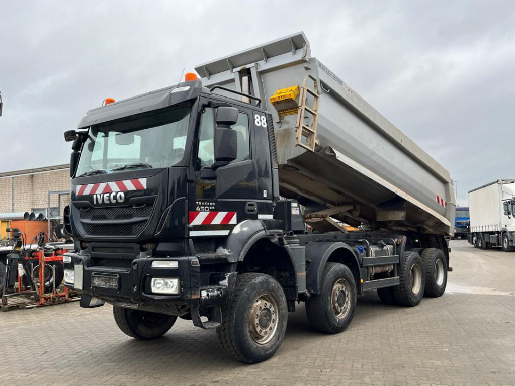 IVECO-MAGIRUS TRACKER AD450TW 4 Achs Muldenkipper Meiller - Kallur: pilt 1 IVECO-MAGIRUS TRACKER AD450TW 4 Achs Muldenkipper Meiller - Kallur: pilt 1