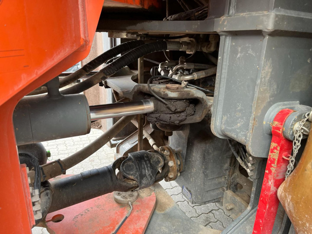 LIEBHERR Radlader L 566 Radlader - Rataslaadur: pilt 3 LIEBHERR Radlader L 566 Radlader - Rataslaadur: pilt 3