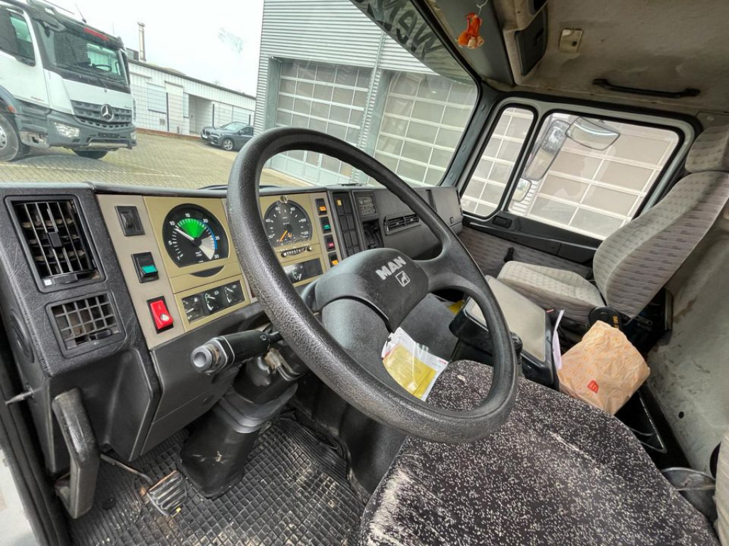 MAN F90 18.232 FK 2-Achs Kipper Kran Palf. PK 8000 - Kallurauto, Kraanaga veoauto: pilt 5 MAN F90 18.232 FK 2-Achs Kipper Kran Palf. PK 8000 - Kallurauto, Kraanaga veoauto: pilt 5