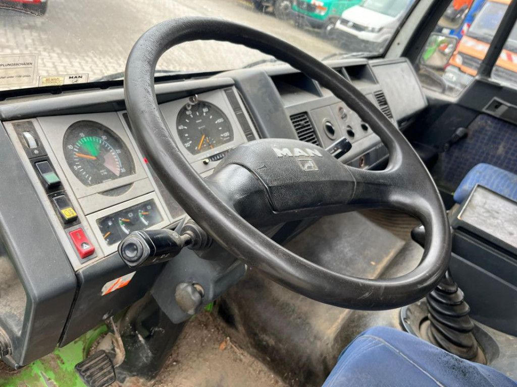 MAN LE 8.180 K 2-Achs Kipper Doppelkabine Meiller - Tarbesõiduk kallur, Meeskonnaauto: pilt 5 MAN LE 8.180 K 2-Achs Kipper Doppelkabine Meiller - Tarbesõiduk kallur, Meeskonnaauto: pilt 5