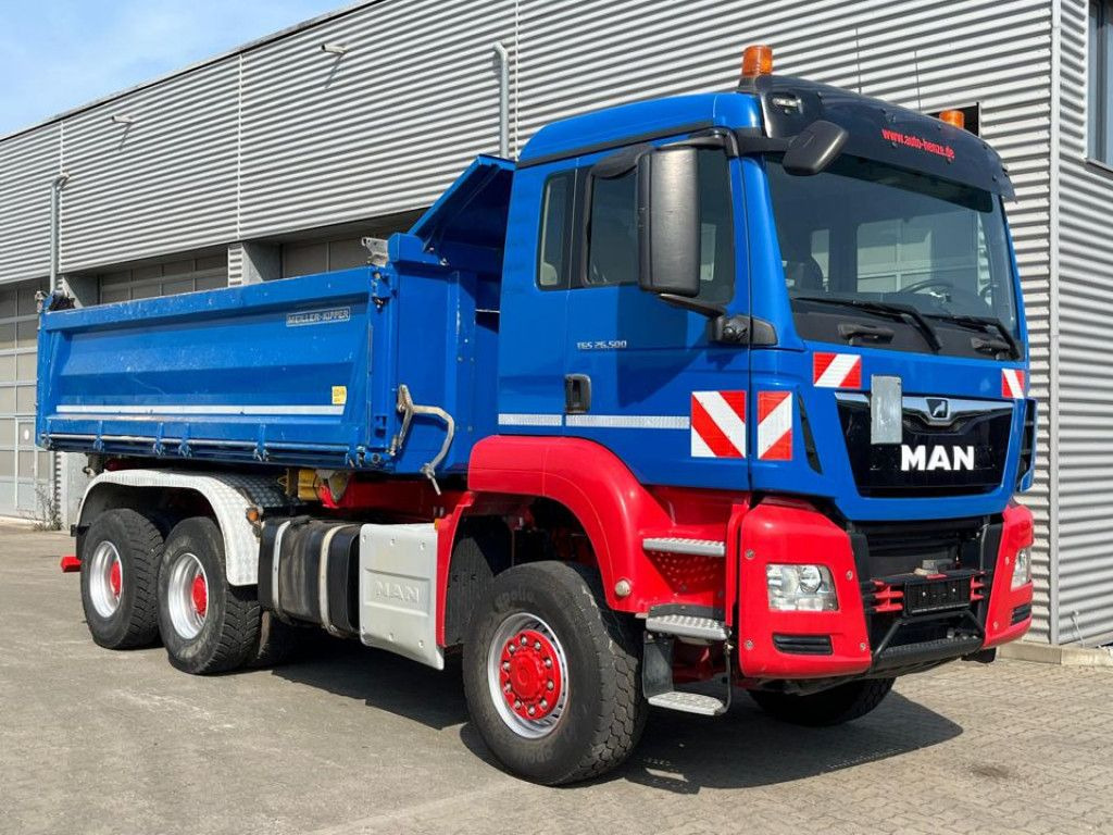 MAN TG-S 26.500 6x6 BB 3-Achs Allradkipper Bordmatik - Kallurauto: pilt 2 MAN TG-S 26.500 6x6 BB 3-Achs Allradkipper Bordmatik - Kallurauto: pilt 2