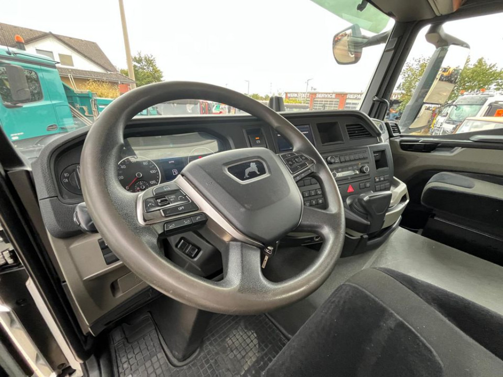 Kallurauto MAN TG-S 37.470 8x4 4-Achs Kipper Meiller Bordmatik: pilt 12