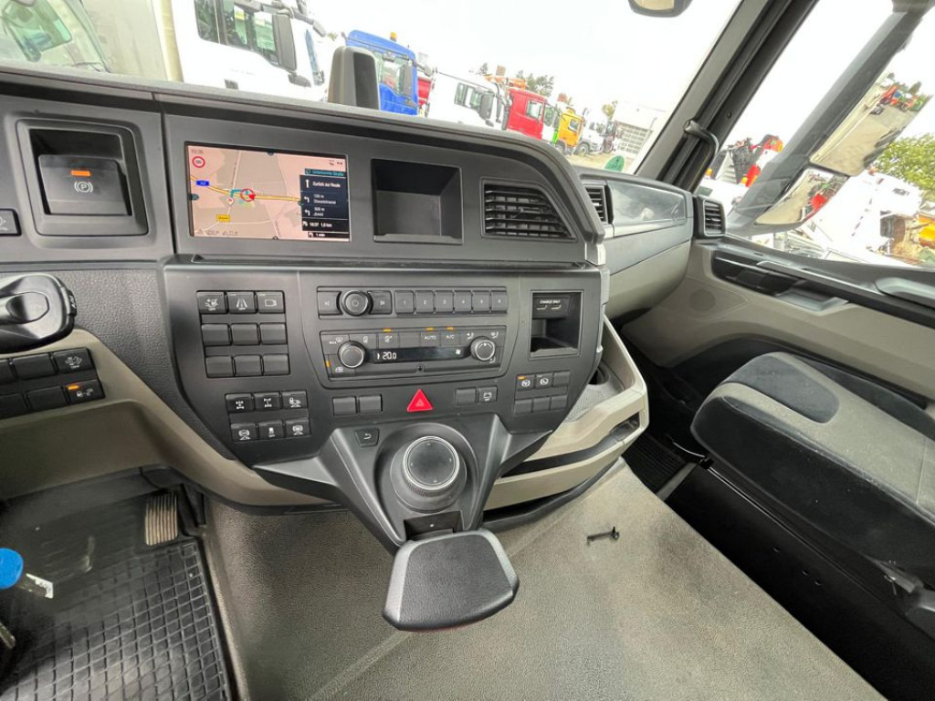 MAN TG-S 37.470 8x4 4-Achs Kipper Meiller Bordmatik - Kallurauto: pilt 2 MAN TG-S 37.470 8x4 4-Achs Kipper Meiller Bordmatik - Kallurauto: pilt 2