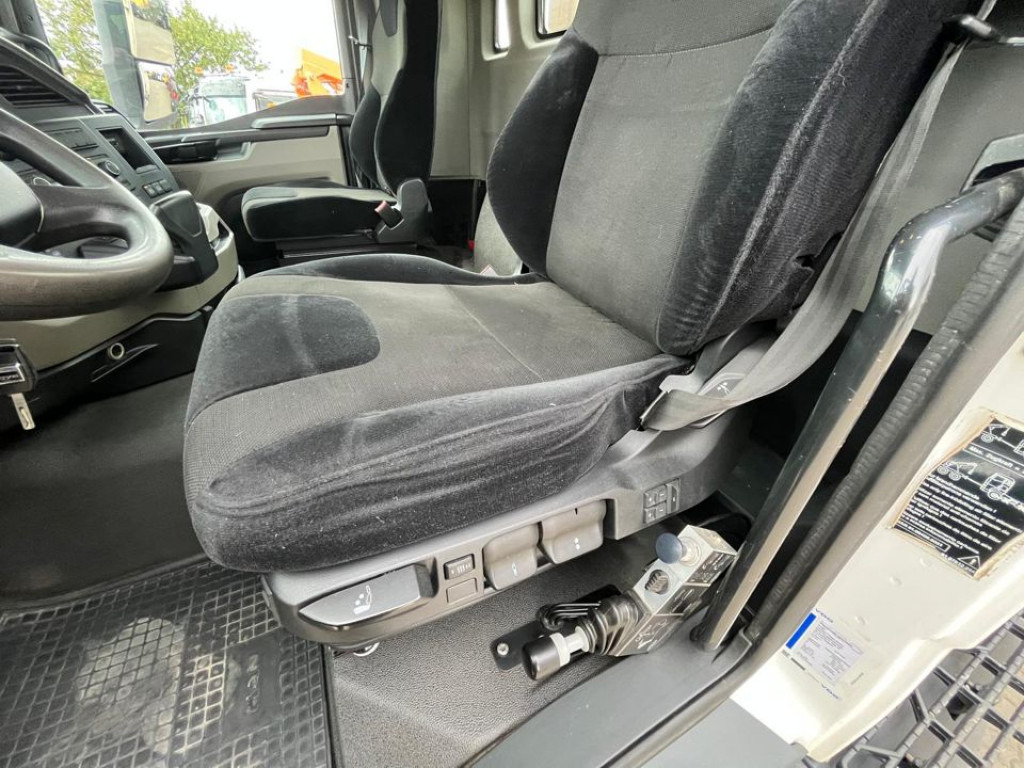 MAN TG-S 37.470 8x4 4-Achs Kipper Meiller Bordmatik - Kallurauto: pilt 5 MAN TG-S 37.470 8x4 4-Achs Kipper Meiller Bordmatik - Kallurauto: pilt 5