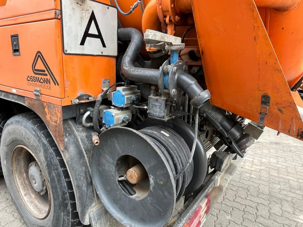 Vaakumveok MERCEDES-BENZ Actros 2644 L 6x4 Saug + Spülwagen Kombi Saug+Spül super Zustand: pilt 7 Vaakumveok MERCEDES-BENZ Actros 2644 L 6x4 Saug + Spülwagen Kombi Saug+Spül super Zustand: pilt 7