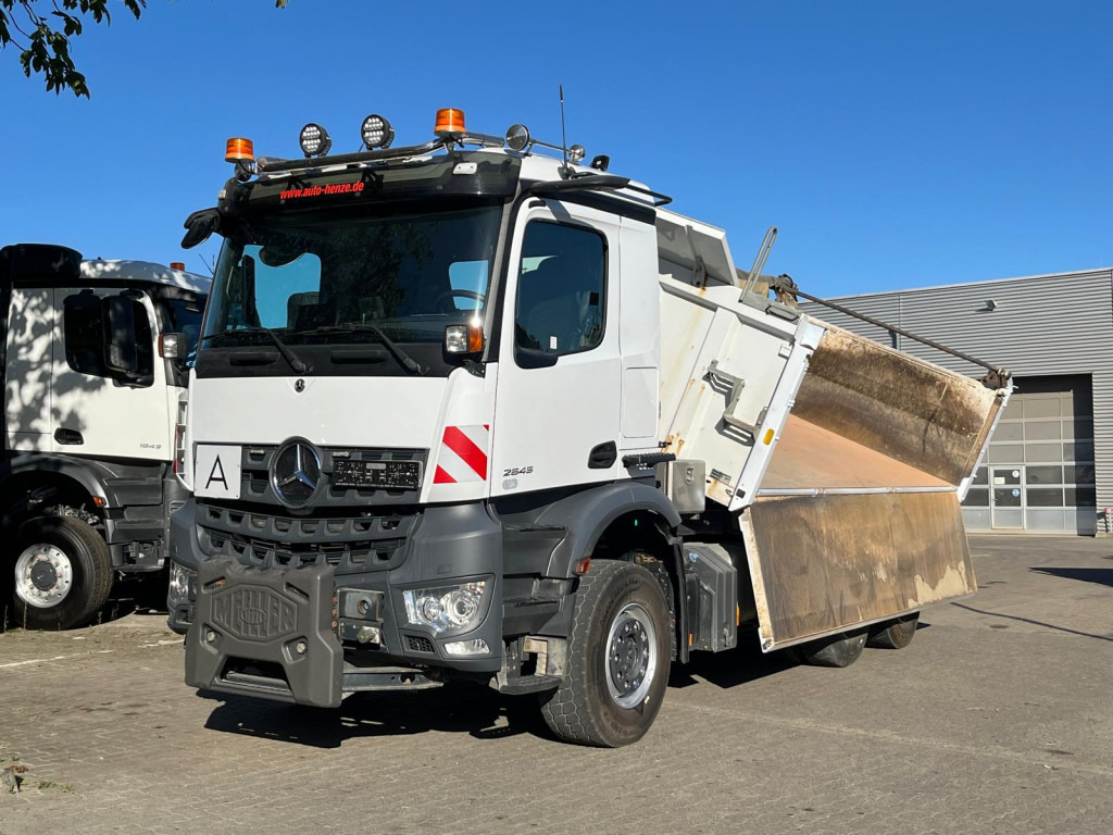MERCEDES-BENZ Arocs 2645 K 6x4 3-Achs Kipper gr. Meiller Bordmatik 2 Stempel - Kallurauto: pilt 1 MERCEDES-BENZ Arocs 2645 K 6x4 3-Achs Kipper gr. Meiller Bordmatik 2 Stempel - Kallurauto: pilt 1
