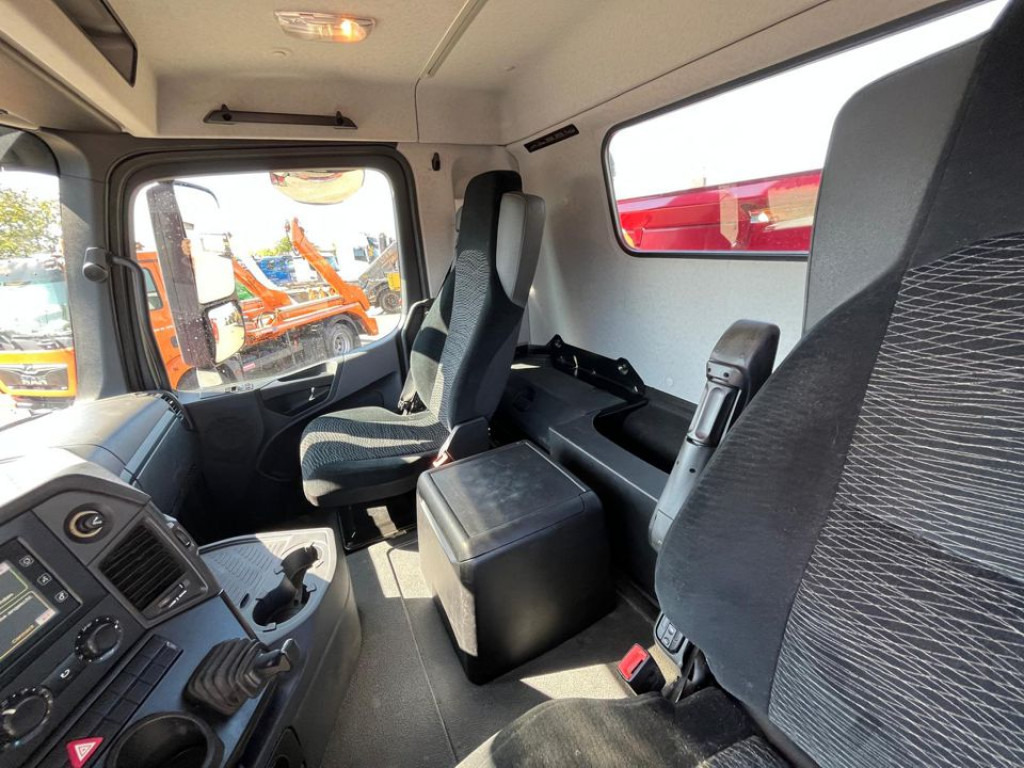 MERCEDES-BENZ Arocs 2648 6x4 3-Achs Kipper Bordmatik - Kallurauto: pilt 3 MERCEDES-BENZ Arocs 2648 6x4 3-Achs Kipper Bordmatik - Kallurauto: pilt 3