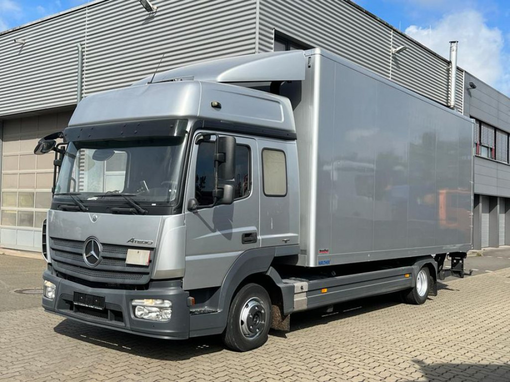 MERCEDES-BENZ Atego 818 L Möbelkoffer LBW Möbelkoffer gr.Fhs+Sitzreihe - Tarbesõiduk furgoon: pilt 1 MERCEDES-BENZ Atego 818 L Möbelkoffer LBW Möbelkoffer gr.Fhs+Sitzreihe - Tarbesõiduk furgoon: pilt 1