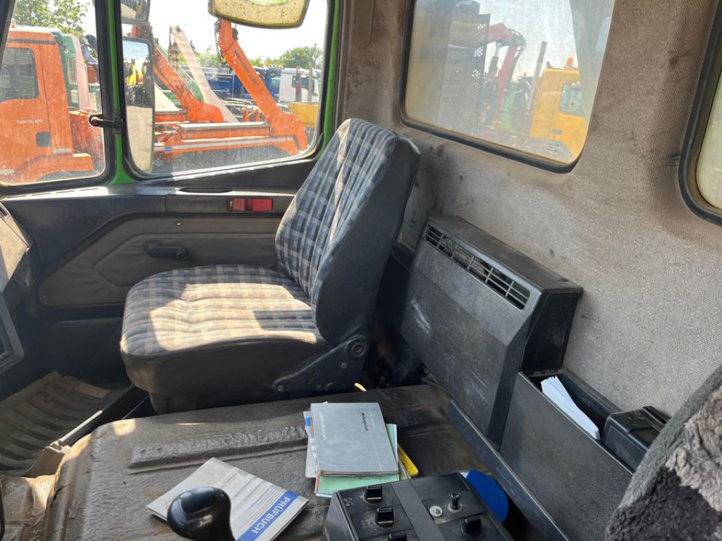 MERCEDES-BENZ SK 3535 AK 8x8 4 Achs Muldenkipper Meiller Deutsch - Kallurauto: pilt 2 MERCEDES-BENZ SK 3535 AK 8x8 4 Achs Muldenkipper Meiller Deutsch - Kallurauto: pilt 2