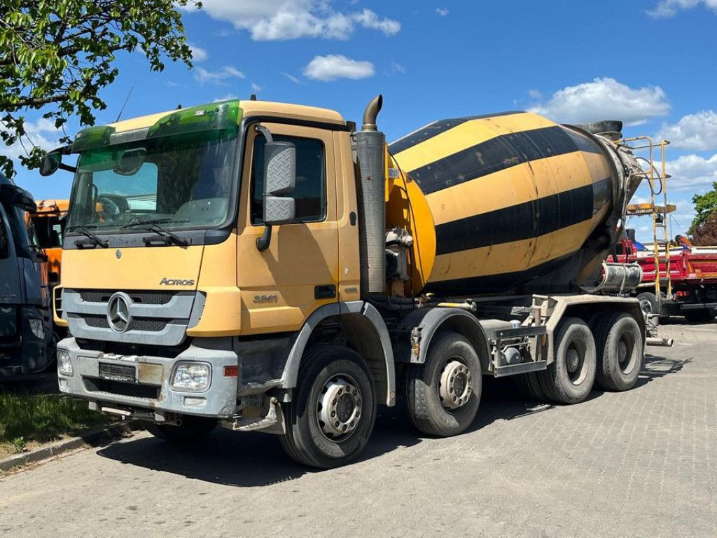 Mercedes-Benz Actros 3241 B 8x4 Betonmischer Liebherr, Deutsc - Konkstõstukiga veoauto: pilt 1 Mercedes-Benz Actros 3241 B 8x4 Betonmischer Liebherr, Deutsc - Konkstõstukiga veoauto: pilt 1