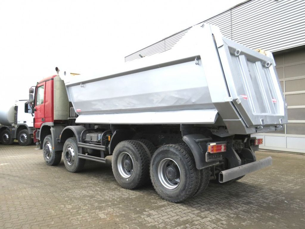 Mercedes-Benz Actros 4141 8x6 4 Achs Muldenkipper Kupplung, 1. - Kallurauto: pilt 3 Mercedes-Benz Actros 4141 8x6 4 Achs Muldenkipper Kupplung, 1. - Kallurauto: pilt 3