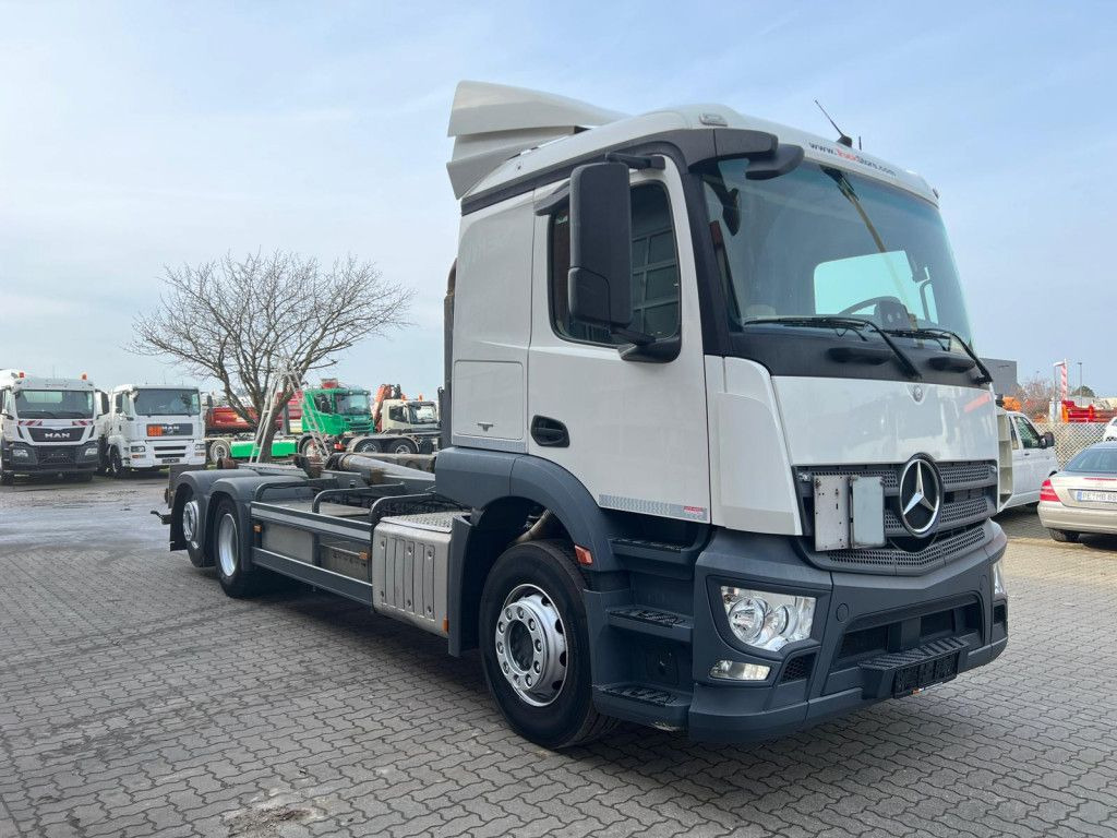 Mercedes-Benz Actros neu 2543 L 6x2 Abrollkipper Meiller Funk - Konkstõstukiga veoauto: pilt 2 Mercedes-Benz Actros neu 2543 L 6x2 Abrollkipper Meiller Funk - Konkstõstukiga veoauto: pilt 2