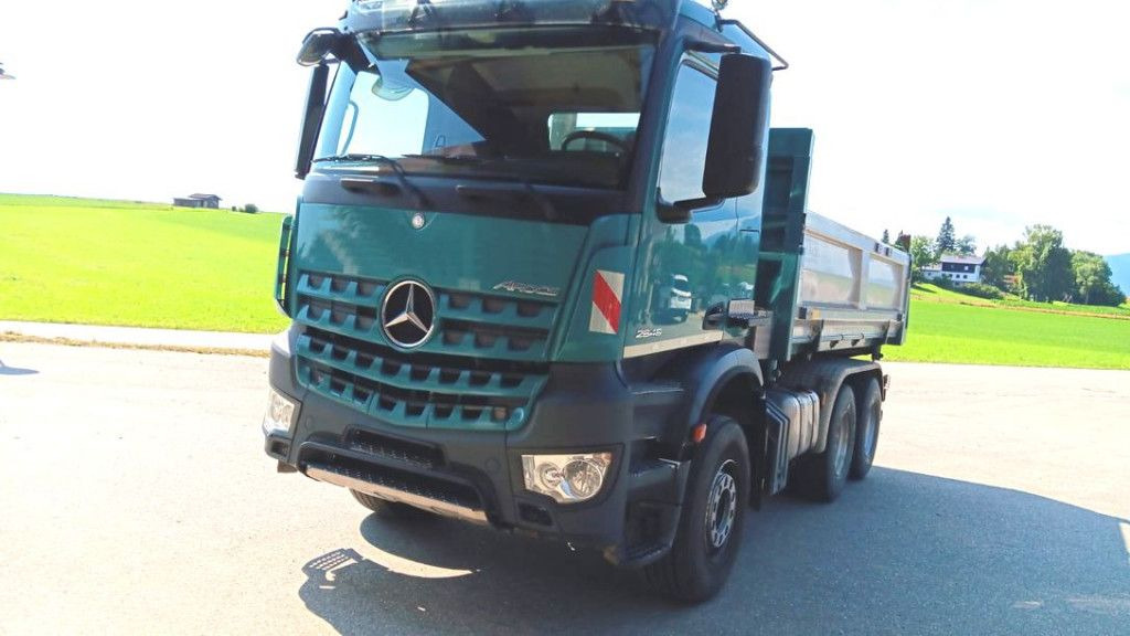 Mercedes-Benz Arocs 2648 6x4 3-Achs Kipper Bordmatik - Kallurauto: pilt 1 Mercedes-Benz Arocs 2648 6x4 3-Achs Kipper Bordmatik - Kallurauto: pilt 1