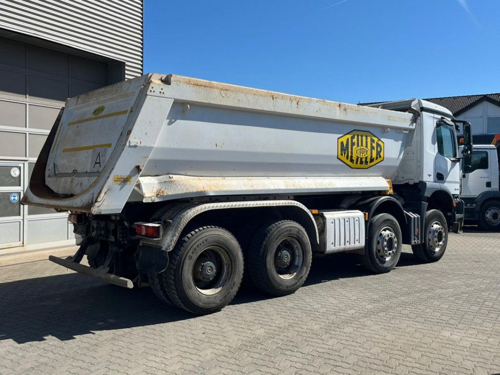 Mercedes-Benz Arocs 3240 B 8x4 4 Achs Muldenkipper Meiller - Kallurauto: pilt 4 Mercedes-Benz Arocs 3240 B 8x4 4 Achs Muldenkipper Meiller - Kallurauto: pilt 4