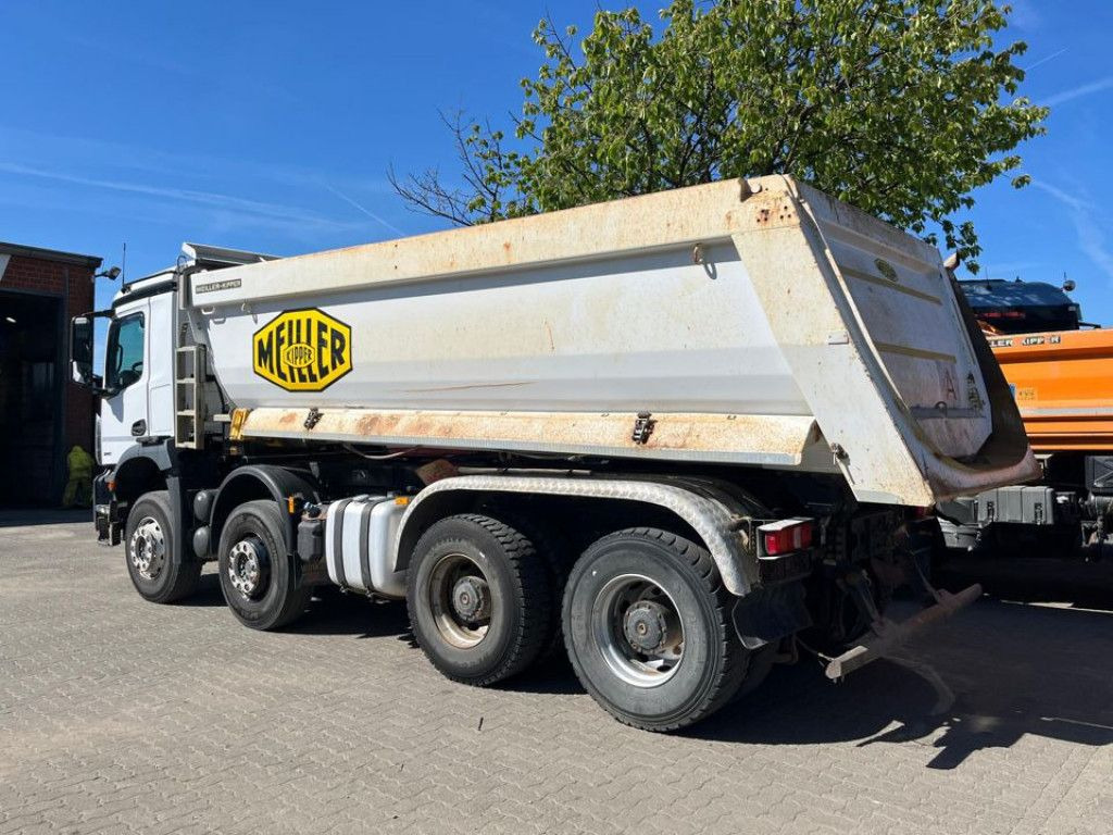 Mercedes-Benz Arocs 3240 B 8x4 4 Achs Muldenkipper Meiller - Kallurauto: pilt 3 Mercedes-Benz Arocs 3240 B 8x4 4 Achs Muldenkipper Meiller - Kallurauto: pilt 3