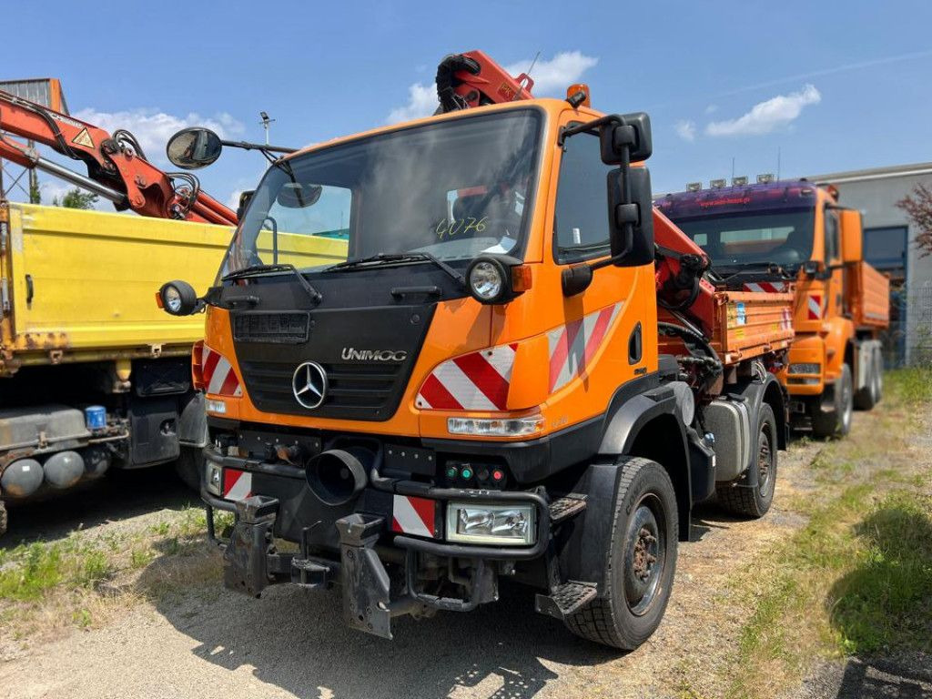 Mercedes-Benz Unimog U20 2-Achs Allradkipper Kran Palfinger Kr - Kallurauto, Kraanaga veoauto: pilt 5 Mercedes-Benz Unimog U20 2-Achs Allradkipper Kran Palfinger Kr - Kallurauto, Kraanaga veoauto: pilt 5