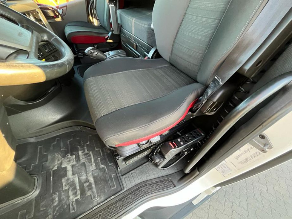 VOLVO (S) Truck FH 500 6x2 Abrollkipper Funkfernbedienung - Konkstõstukiga veoauto: pilt 5 VOLVO (S) Truck FH 500 6x2 Abrollkipper Funkfernbedienung - Konkstõstukiga veoauto: pilt 5