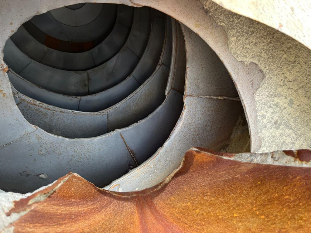 MERCEDES-BENZ Arocs 3240 B 8x4 Betonmischer Deutsch Top AP Achsen - Veoauto: pilt 4 MERCEDES-BENZ Arocs 3240 B 8x4 Betonmischer Deutsch Top AP Achsen - Veoauto: pilt 4