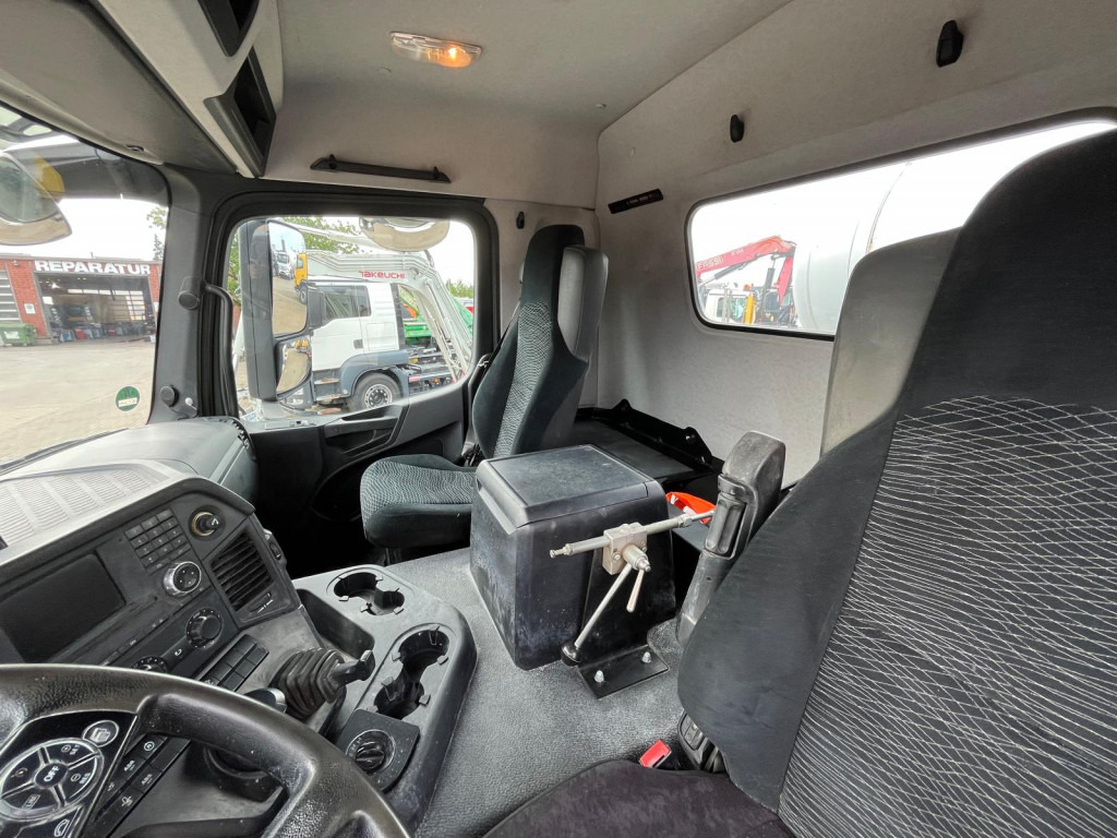 MERCEDES-BENZ Arocs 3240 B 8x4 Betonmischer Deutsch Top AP Achsen - Veoauto: pilt 3 MERCEDES-BENZ Arocs 3240 B 8x4 Betonmischer Deutsch Top AP Achsen - Veoauto: pilt 3