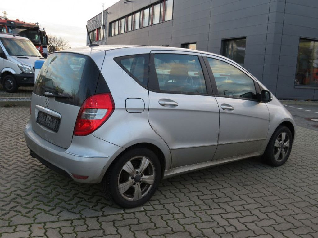Mercedes-Benz A-Klasse 200 Avantgarde PKW - Veoauto: pilt 4 Mercedes-Benz A-Klasse 200 Avantgarde PKW - Veoauto: pilt 4