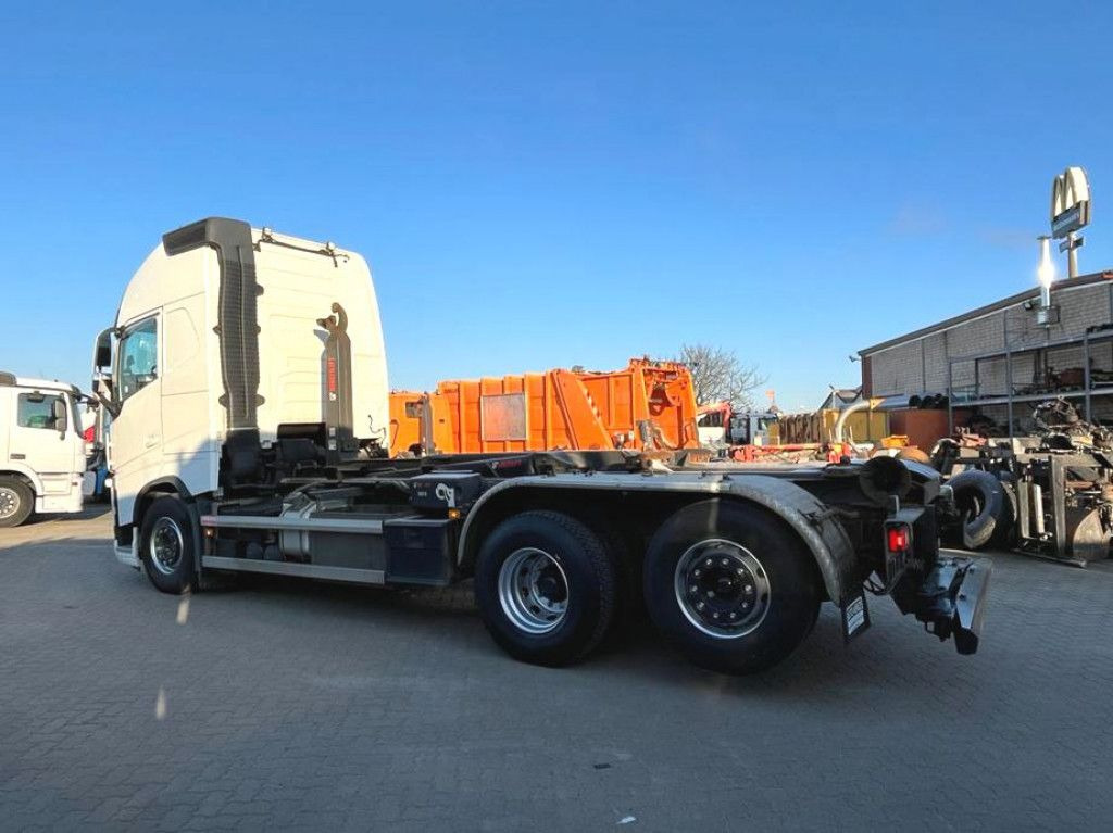 Volvo FH 500 6x2 Abrollkipper Funkfernbedienung - Konkstõstukiga veoauto: pilt 3 Volvo FH 500 6x2 Abrollkipper Funkfernbedienung - Konkstõstukiga veoauto: pilt 3