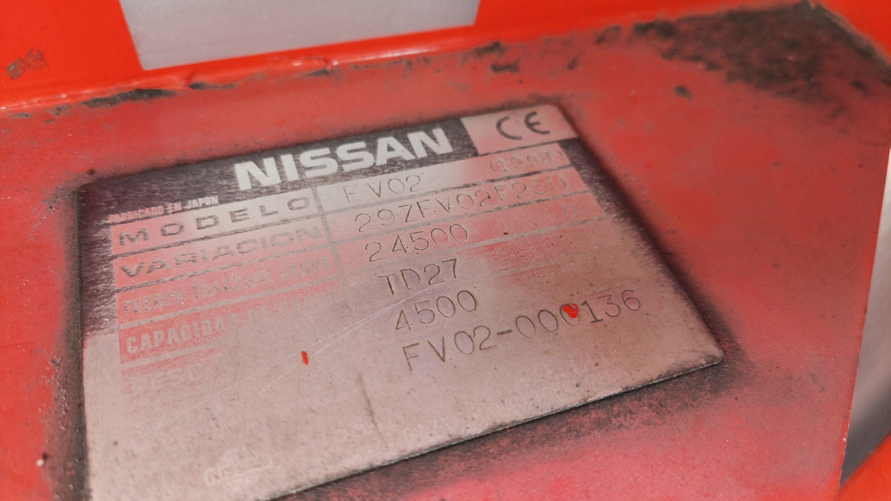 FV-02 Tractor Nissan - Pagasiveok: pilt 2 FV-02 Tractor Nissan - Pagasiveok: pilt 2