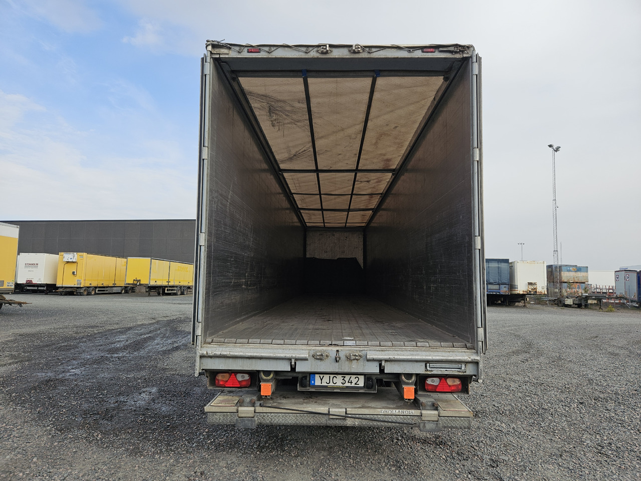 KRAKER MOVING FLOOR FIXED WITH LIFT - Kõndimisalaga poolhaagised: pilt 5 KRAKER MOVING FLOOR FIXED WITH LIFT - Kõndimisalaga poolhaagised: pilt 5