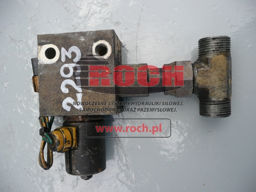 CATERPILLAR 8C-6162-03 + CEWKA - Hüdrauliline klapp - Rataslaadur: pilt 1 CATERPILLAR 8C-6162-03 + CEWKA - Hüdrauliline klapp - Rataslaadur: pilt 1