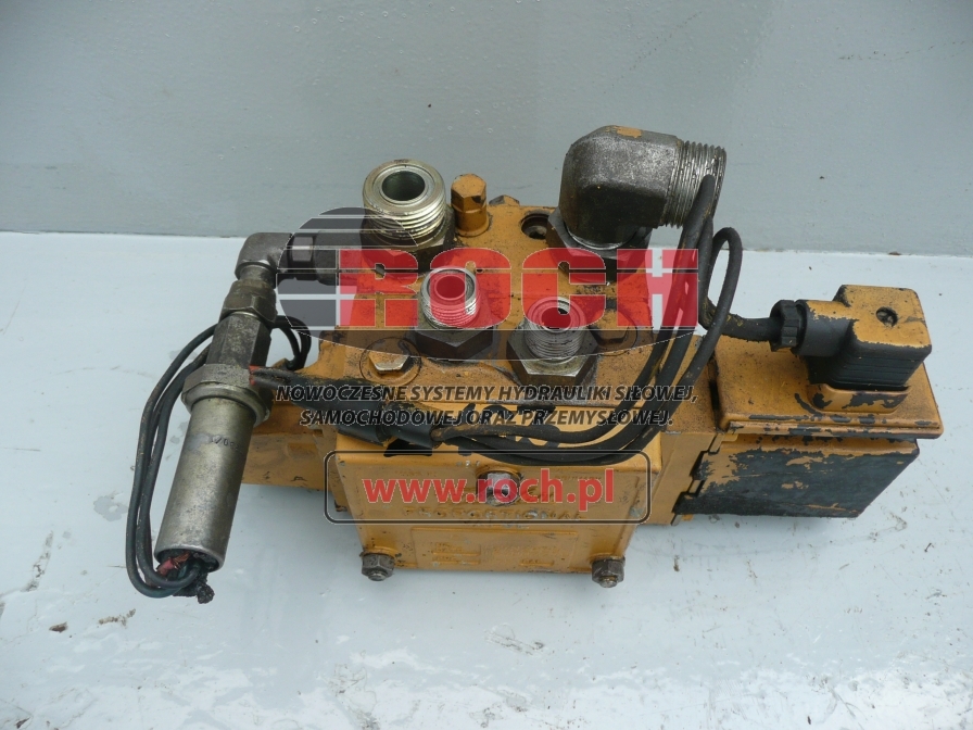 DANFOSS 157N2839 1 SEKCYJNY + 157B4225 + 6520 + 5310 - Hüdrauliline klapp - Lintekskavaator: pilt 1 DANFOSS 157N2839 1 SEKCYJNY + 157B4225 + 6520 + 5310 - Hüdrauliline klapp - Lintekskavaator: pilt 1