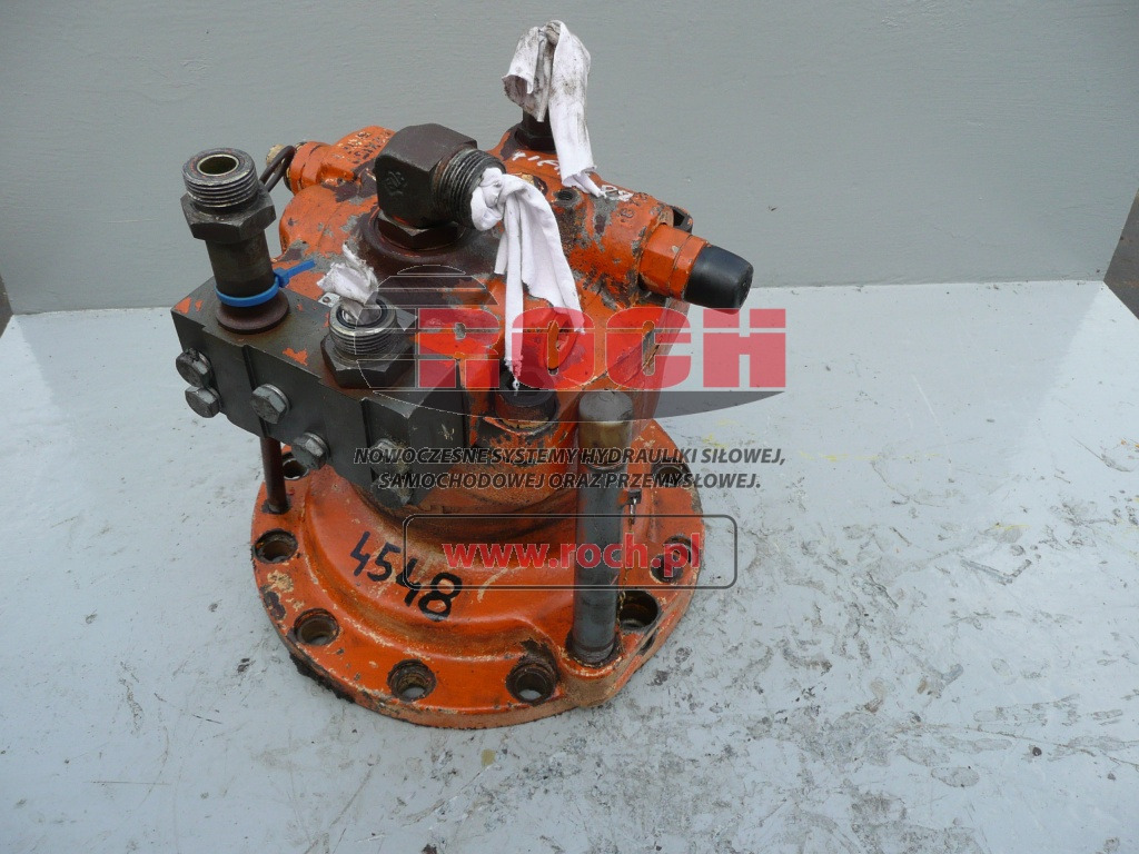 KAWASAKI M2X150CAB-10A-06/250 4334276 - Hüdrauliline mootor: pilt 1 KAWASAKI M2X150CAB-10A-06/250 4334276 - Hüdrauliline mootor: pilt 1