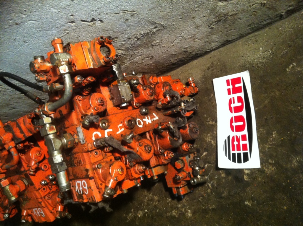 LINDE VT8/7564 - 8 SEKCYJNY - Hüdrauliline klapp - Ehitusmasinad: pilt 1 LINDE VT8/7564 - 8 SEKCYJNY - Hüdrauliline klapp - Ehitusmasinad: pilt 1