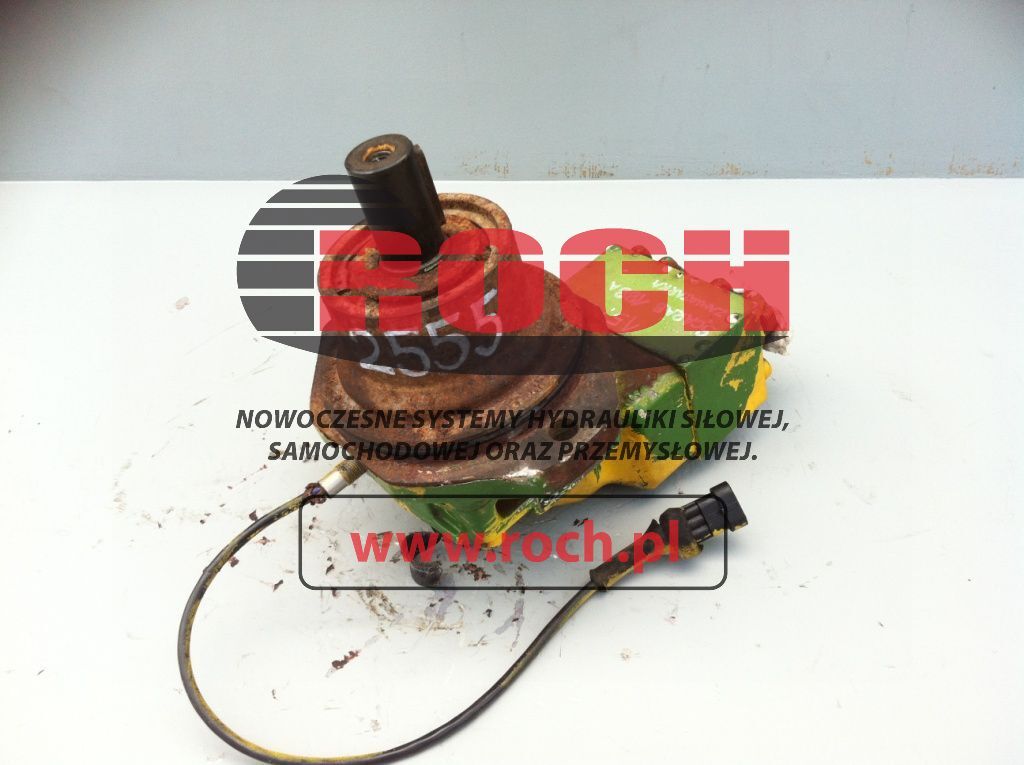 PARKER CH-K-000-000 3781717 - Hüdrauliline mootor - Tänavapühkimismasin: pilt 1 PARKER CH-K-000-000 3781717 - Hüdrauliline mootor - Tänavapühkimismasin: pilt 1