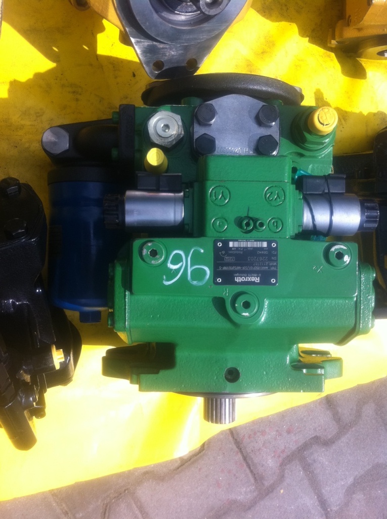 REXROTH AA4VG105EP1D1/32R-NXF52F021-FRP- S2112787 08W42 - Hüdrauliline pump - Ehitusmasinad: pilt 1 REXROTH AA4VG105EP1D1/32R-NXF52F021-FRP- S2112787 08W42 - Hüdrauliline pump - Ehitusmasinad: pilt 1