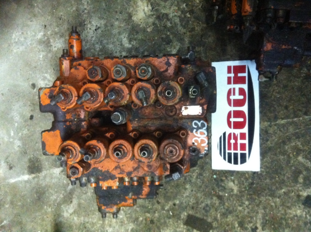 SHIBAURA DX28-3 - 10 SEKCYJNY - Hüdrauliline klapp - Ehitusmasinad: pilt 1 SHIBAURA DX28-3 - 10 SEKCYJNY - Hüdrauliline klapp - Ehitusmasinad: pilt 1