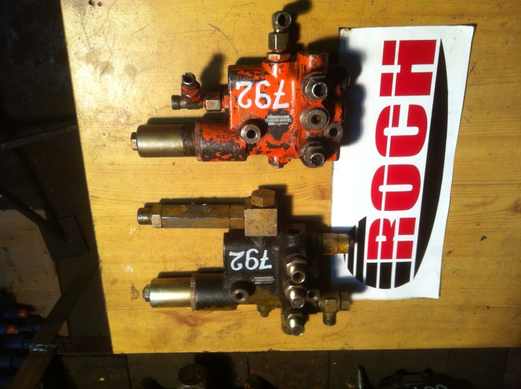 WABCO 0034773970140 4773970126 - Hüdrauliline klapp - Ehitusmasinad: pilt 1 WABCO 0034773970140 4773970126 - Hüdrauliline klapp - Ehitusmasinad: pilt 1