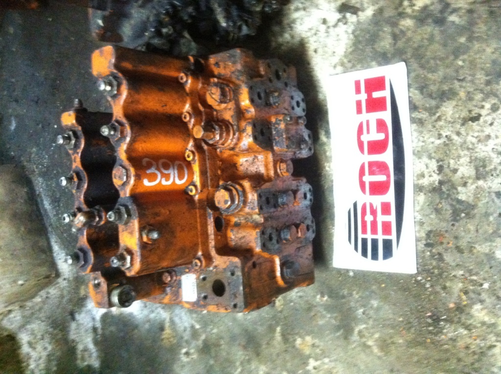 ZEXEL 307842-0040 31994 427 1412 - 9 SEKCYJNY - Hüdrauliline klapp - Ehitusmasinad: pilt 1 ZEXEL 307842-0040 31994 427 1412 - 9 SEKCYJNY - Hüdrauliline klapp - Ehitusmasinad: pilt 1