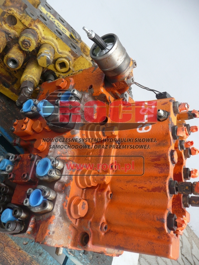 ZEXEL 307842-0230 31109 4221836 - 10 SEKCYJNY - Hüdrauliline klapp - Ekskavaator: pilt 1 ZEXEL 307842-0230 31109 4221836 - 10 SEKCYJNY - Hüdrauliline klapp - Ekskavaator: pilt 1