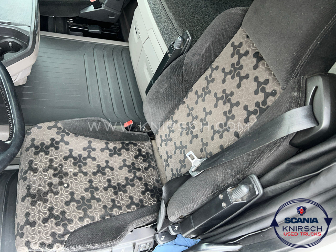 SCANIA R 450 B6x2*4NB - Konteinerveduk/ Tõstukiga veoauto: pilt 4 SCANIA R 450 B6x2*4NB - Konteinerveduk/ Tõstukiga veoauto: pilt 4