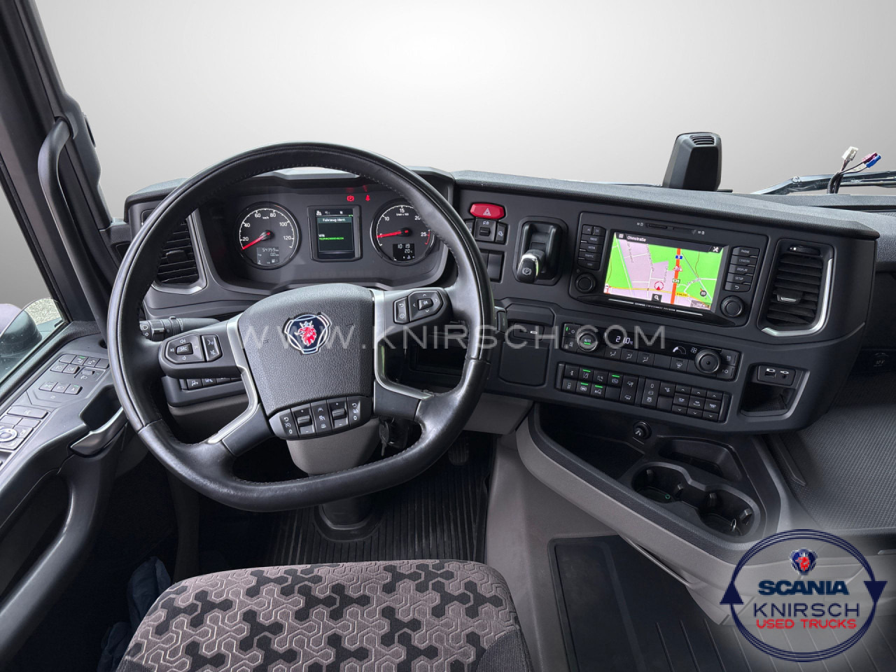 SCANIA R460A4x2EB / LowLiner / Hub-Sattelkupplung - Sadulveok: pilt 2 SCANIA R460A4x2EB / LowLiner / Hub-Sattelkupplung - Sadulveok: pilt 2