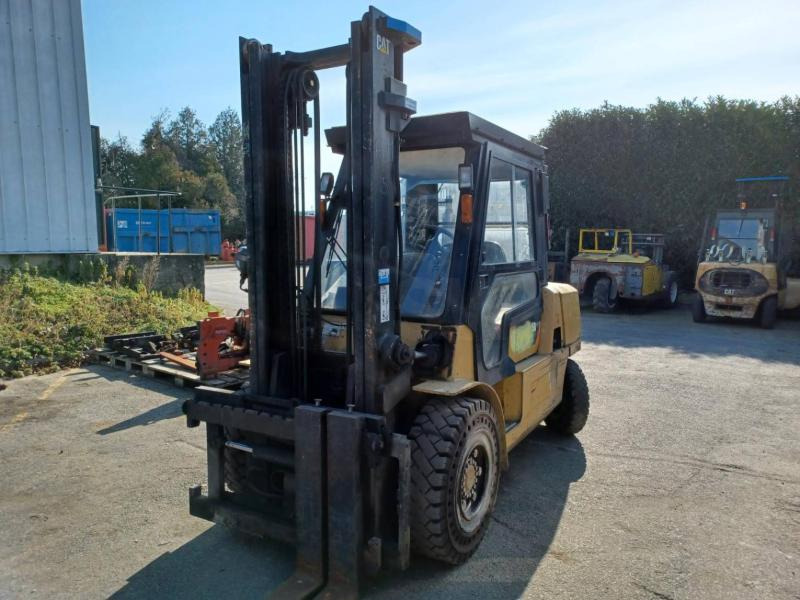 Caterpillar DP50K2 - Diiseltõstuk: pilt 2 Caterpillar DP50K2 - Diiseltõstuk: pilt 2